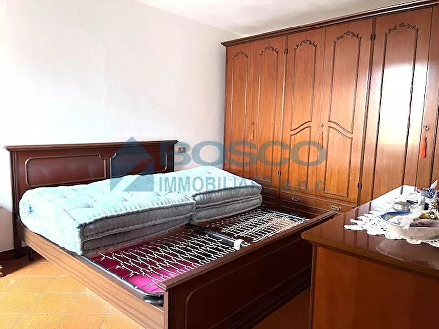 Immagine 4 di Pentalocale in vendita  in via Pezzi Grandi a La Spezia