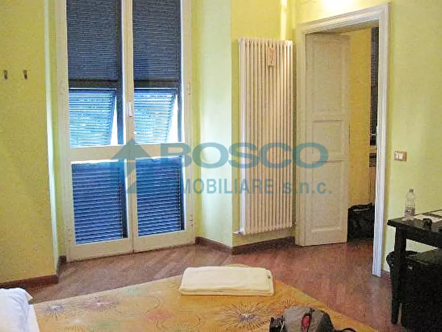 Immagine 3 di Pentalocale in vendita  in Piazza Cesare Battisti a La Spezia