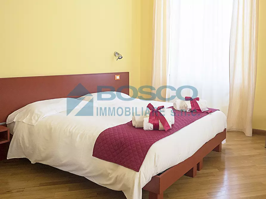 Immagine 4 di Pentalocale in vendita  in Piazza Cesare Battisti a La Spezia