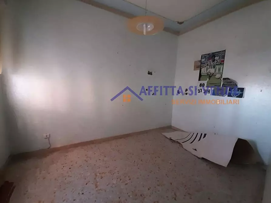 Immagine 10 di Pentalocale in vendita  in Via Corsica 29 a Siracusa