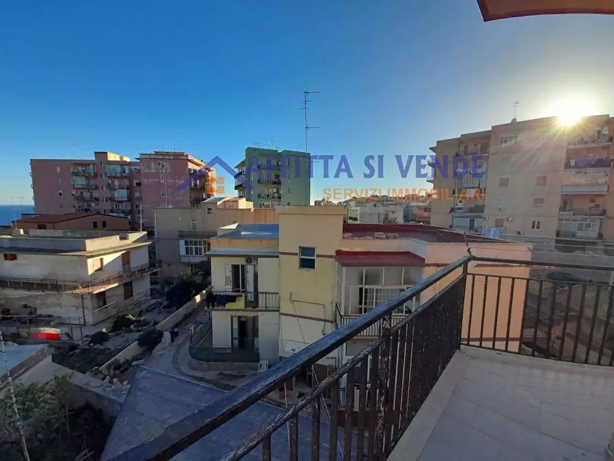 Immagine 13 di Pentalocale in vendita  in Via Corsica 29 a Siracusa