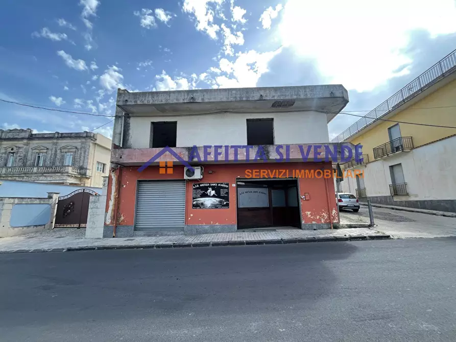 Immagine 1 di Appartamento in vendita  in Via Piave 6 a Solarino