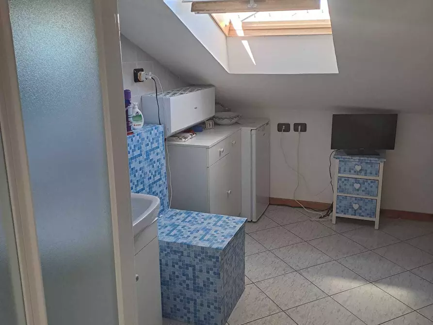 Immagine 13 di Trilocale in vendita  a Silvi