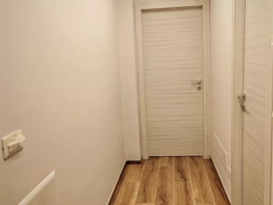 Immagine 6 di Pentalocale in affitto  a Pescara