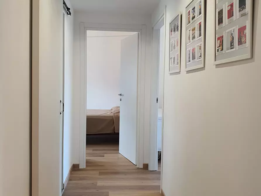 Immagine 16 di Trilocale in vendita  a Rapallo