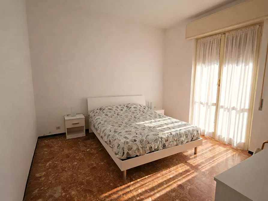 Immagine 10 di Trilocale in affitto  a Rapallo