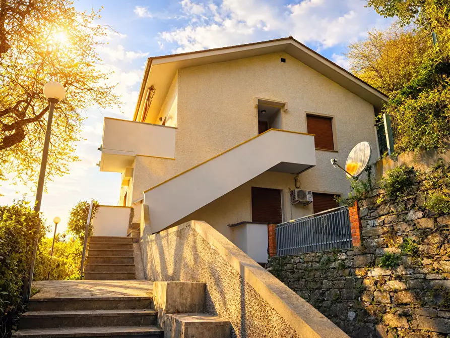 Immagine 24 di Bilocale in vendita  a Zoagli