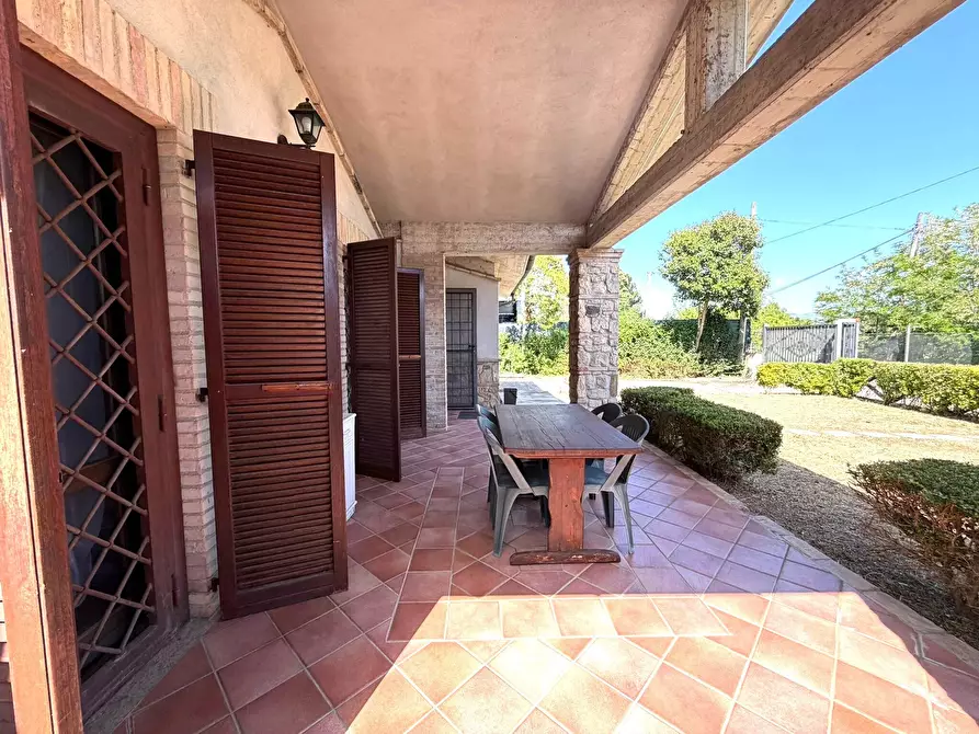 Immagine 11 di Casa indipendente in vendita  a Fiano Romano