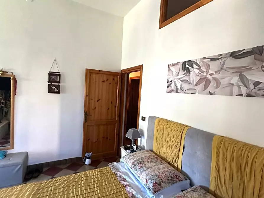 Immagine 9 di Trilocale in vendita  a Riano