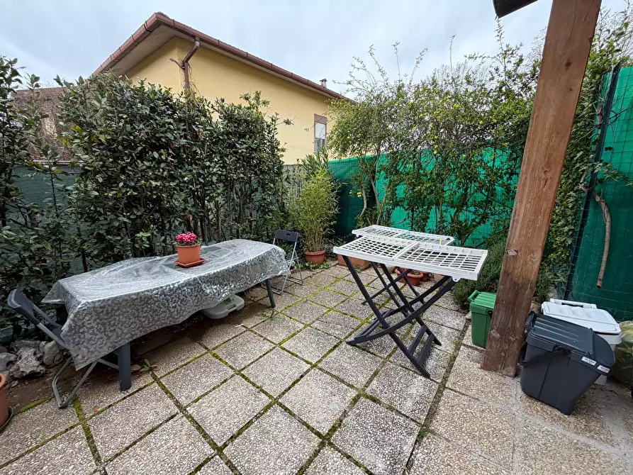 Immagine 7 di Villetta a schiera in vendita  a Fiano Romano