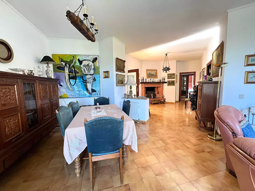 Immagine 13 di Villa in vendita  a Fiano Romano