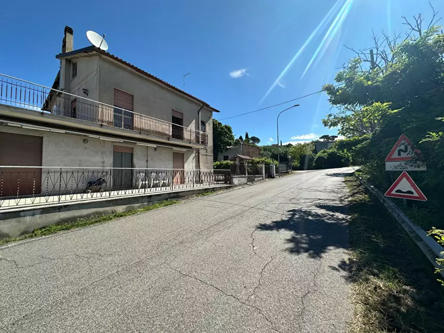 Immagine 3 di Quadrilocale in vendita  in viale Guglielmo Marconi 69 a Forano