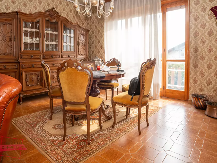 Immagine 34 di Villa in vendita  in via rossini 5 a San Damiano D'asti