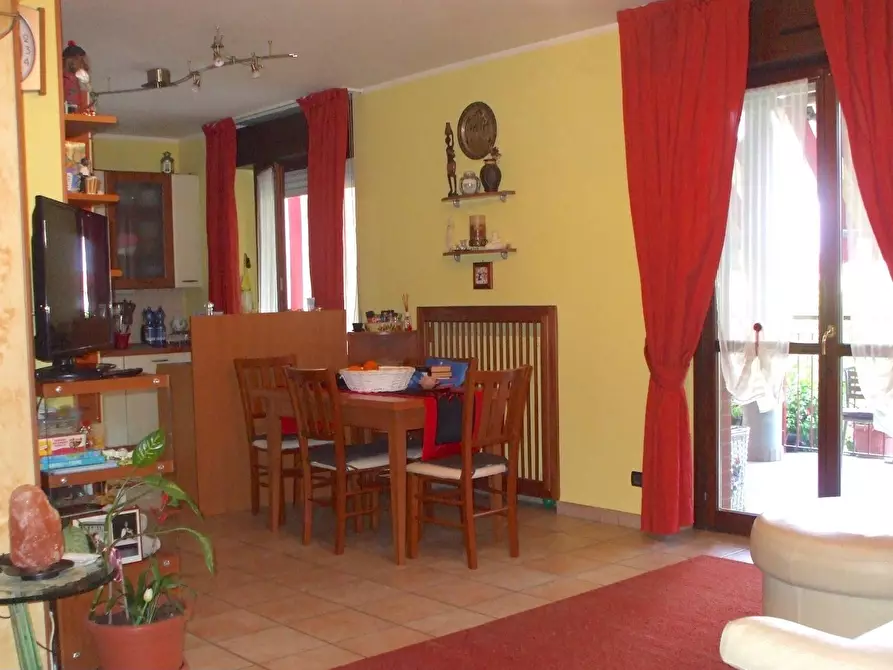 Immagine 4 di Quadrilocale in vendita  in Strada di Settimo 126 a Torino