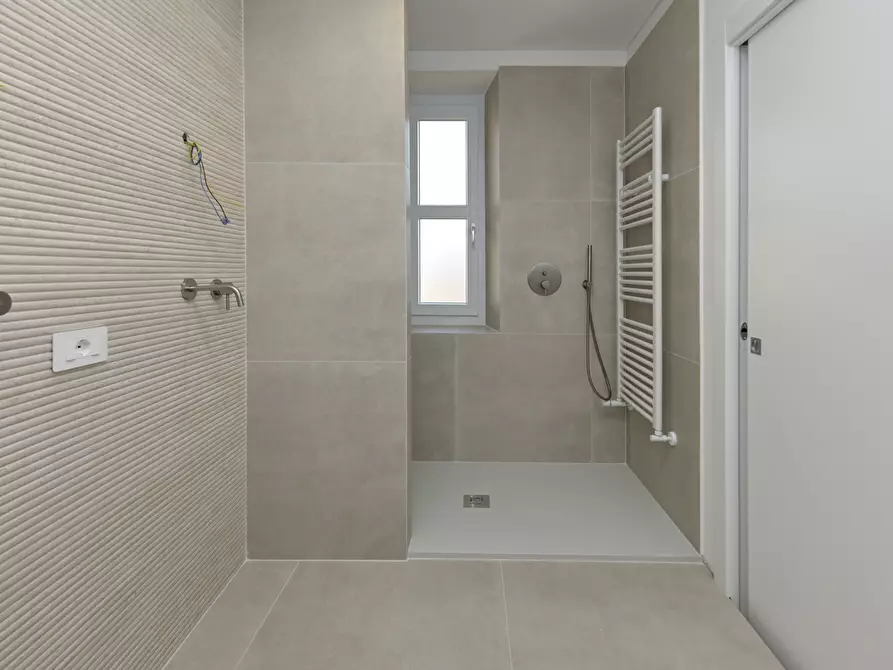 Immagine 38 di Quadrilocale in vendita  in Via Eusebio Bava 20 bis a Torino