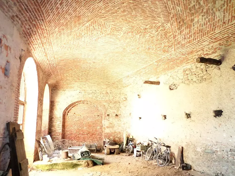 Immagine 50 di Rustico / casale in vendita  in Via Roma 1 a Levone