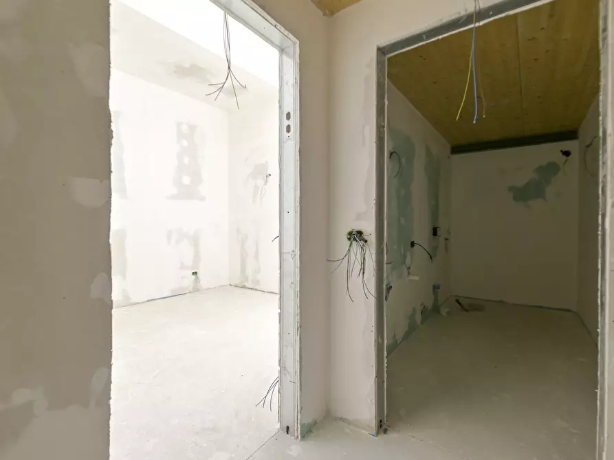Immagine 12 di Loft/Open space in vendita  in Via Ugo Foscolo 6 a Torino