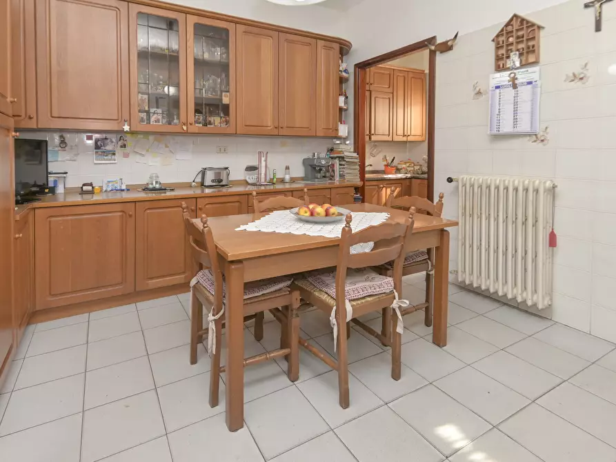 Immagine 23 di Casa bifamiliare in vendita  in Via Settimo 80 a Leini