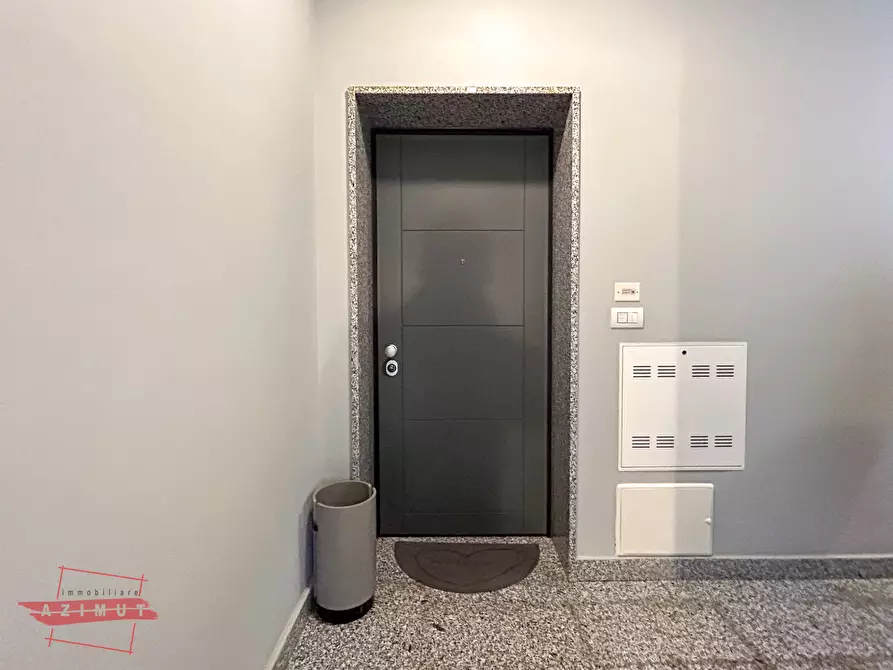 Immagine 50 di Quadrilocale in vendita  in viale fabrizio de andrè 49 a Grugliasco