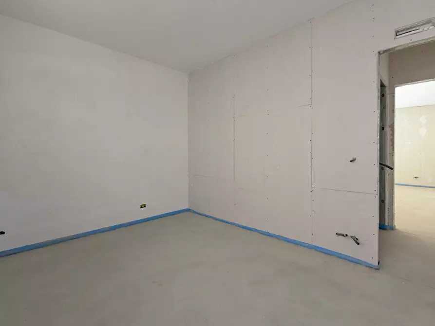 Immagine 26 di Loft/Open space in vendita  in Via Ugo Foscolo 6 a Torino