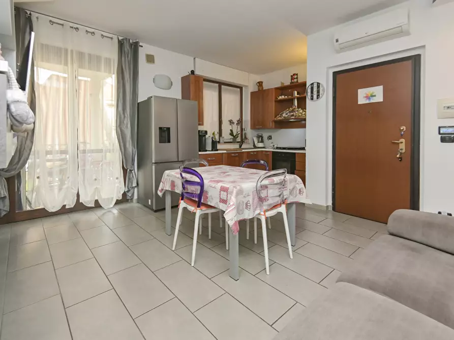 Immagine 8 di Trilocale in vendita  in Via Quarto dei Mille 5 a Torino