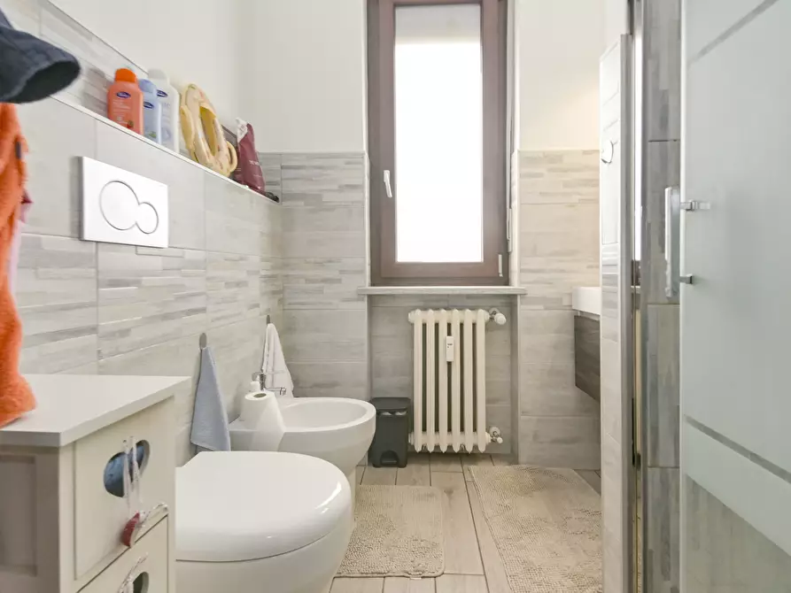 Immagine 35 di Trilocale in vendita  in Via Ventimiglia 188 a Torino
