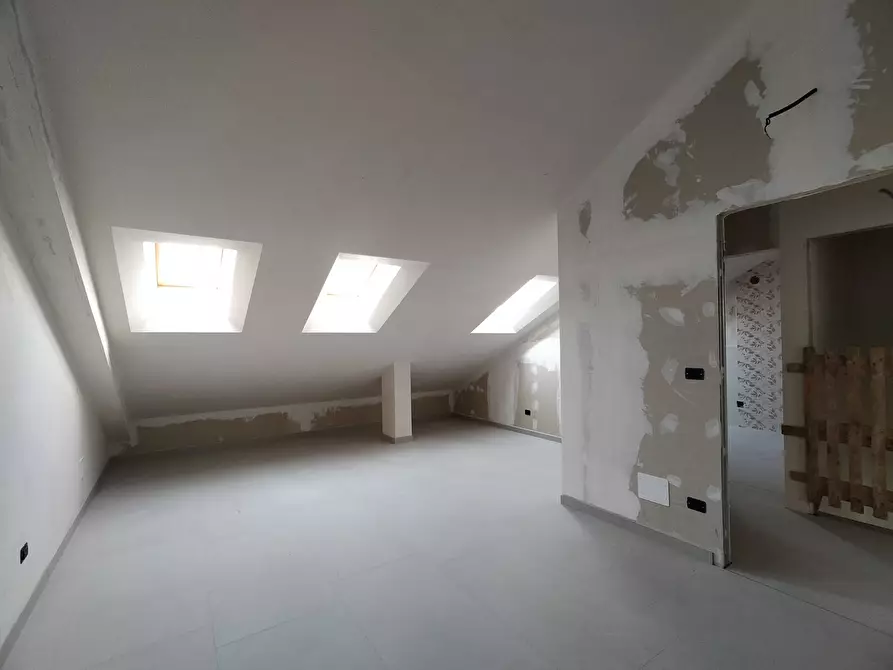 Immagine 33 di Quadrilocale in vendita  in Via Pietro Cossa 105 a Torino