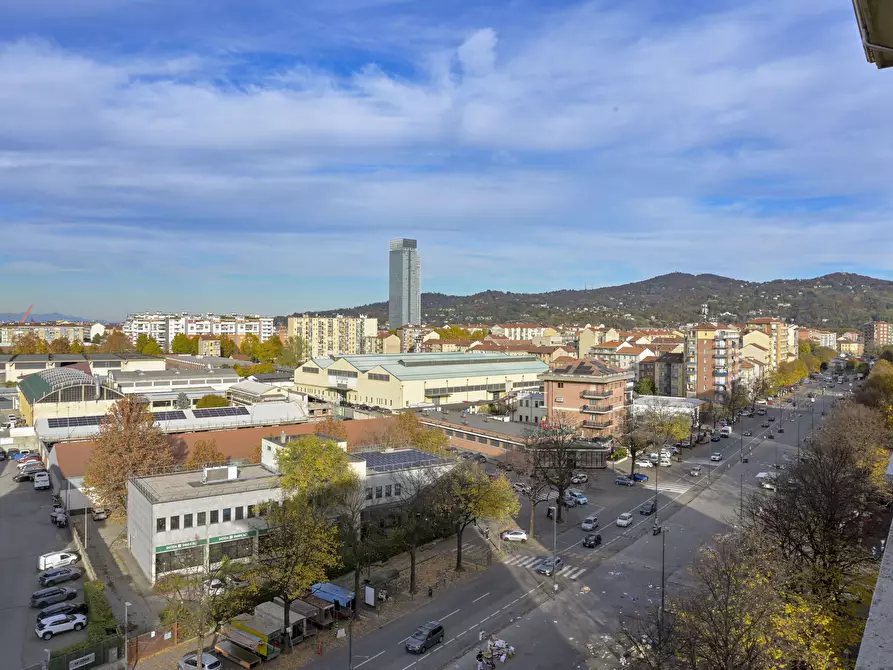 Immagine 45 di Quadrilocale in vendita  in Via Onorato Vigliani 140 a Torino