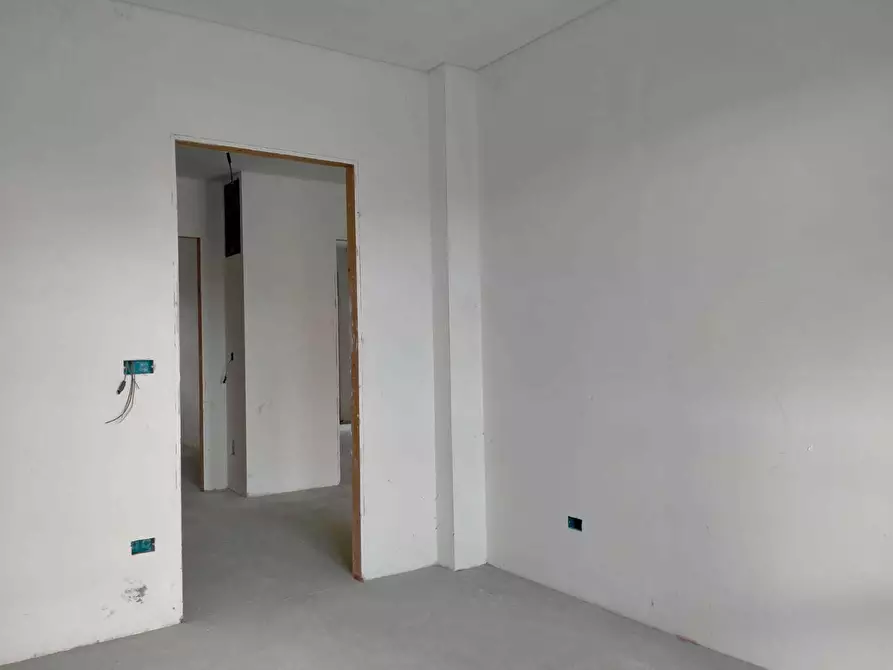 Immagine 11 di Quadrilocale in vendita  in Via Pietro Cossa 105 a Torino