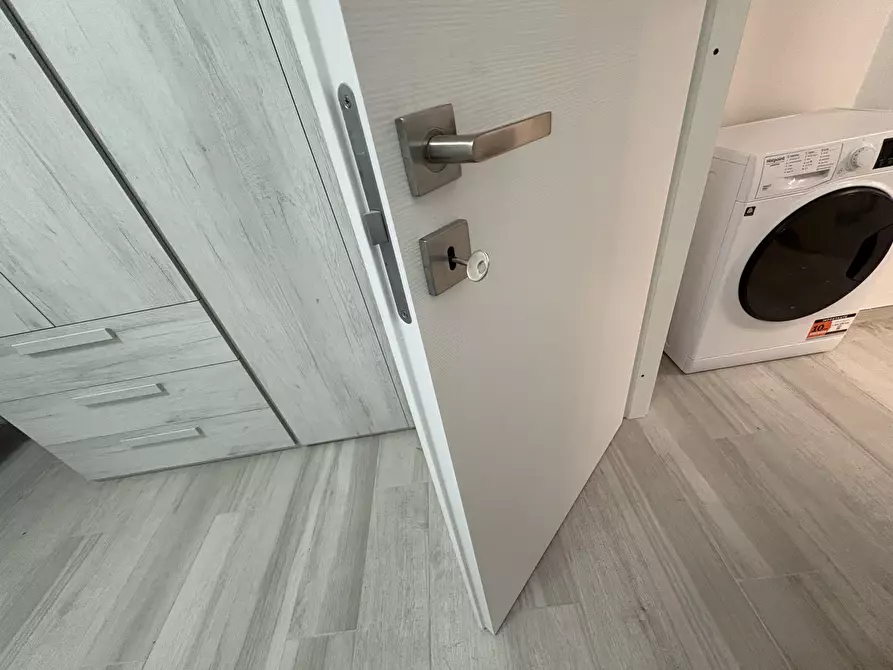 Immagine 12 di Bilocale in affitto  in Via Pietro Cavezzale 4E a Torino