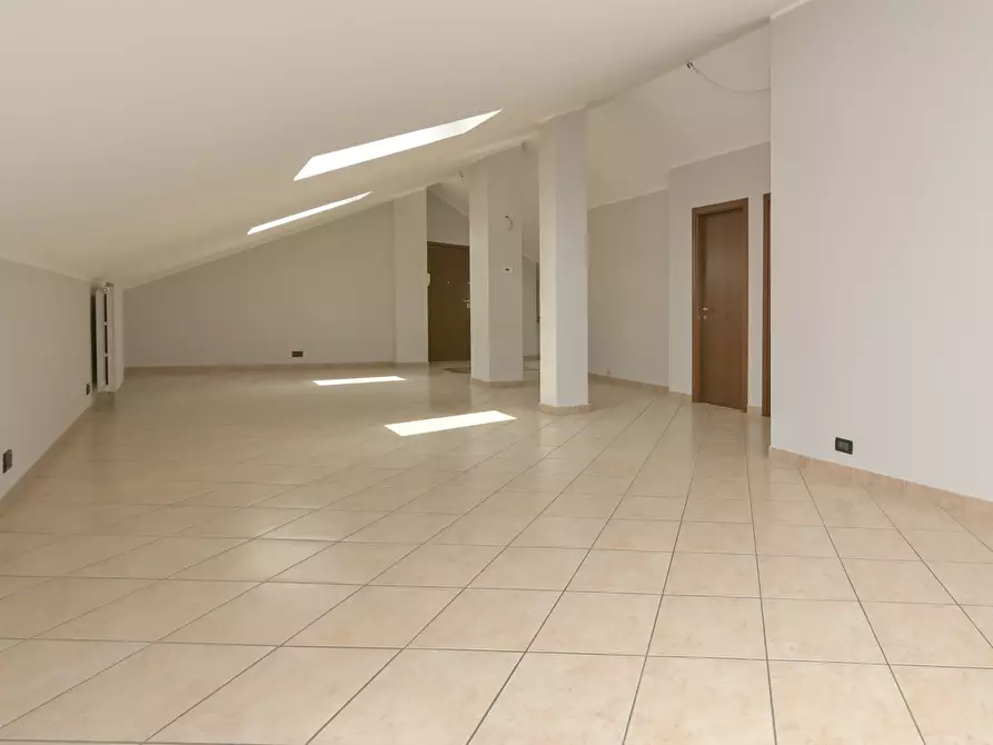 Immagine 22 di Mansarda in vendita  in Via Tirreno 155 a Torino