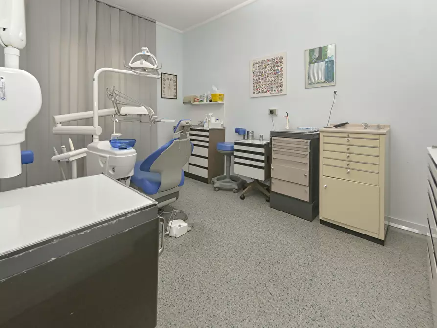 Immagine 29 di Ufficio in vendita  in Corso Monte Cucco 85 a Torino