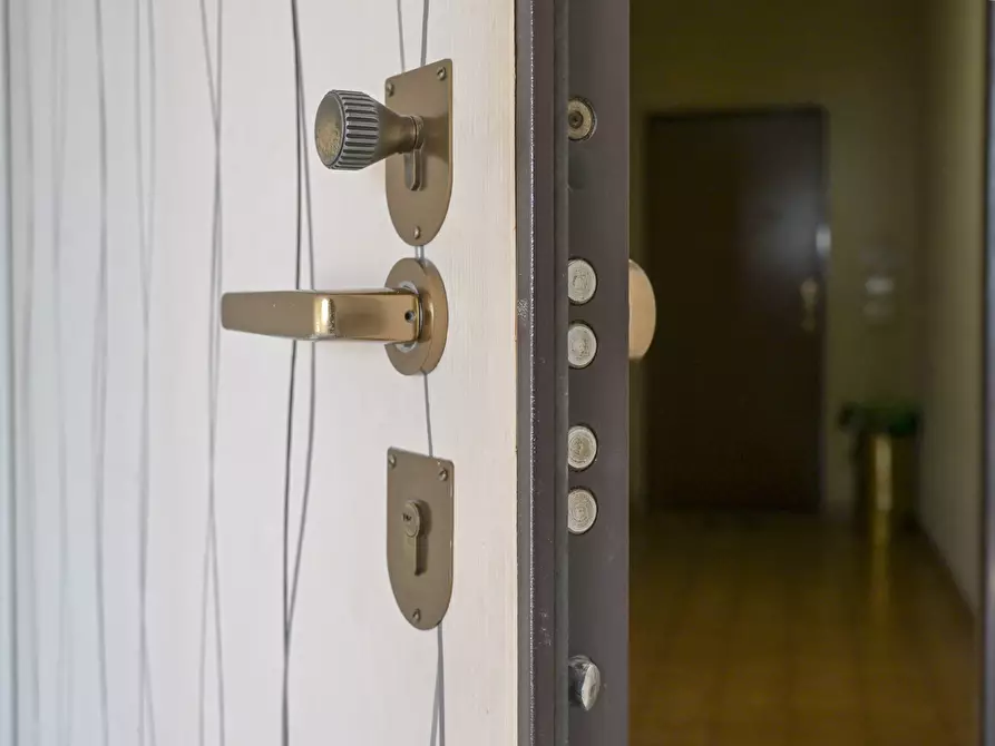 Immagine 50 di Quadrilocale in affitto  in Via Pietro Cossa 293/40 a Torino