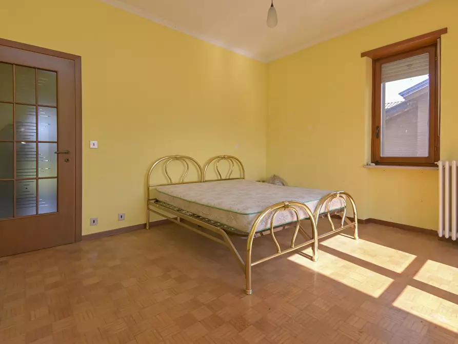 Immagine 71 di Casa bifamiliare in vendita  in Via Settimo 80 a Leini