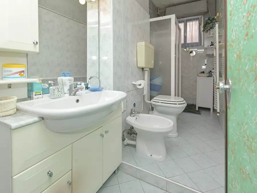 Immagine 38 di Quadrilocale in vendita  in Via Giovanni Roveda 25 a Torino