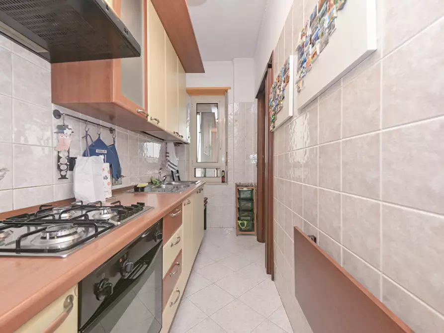 Immagine 26 di Bilocale in vendita  in Via Monginevro 220 a Torino