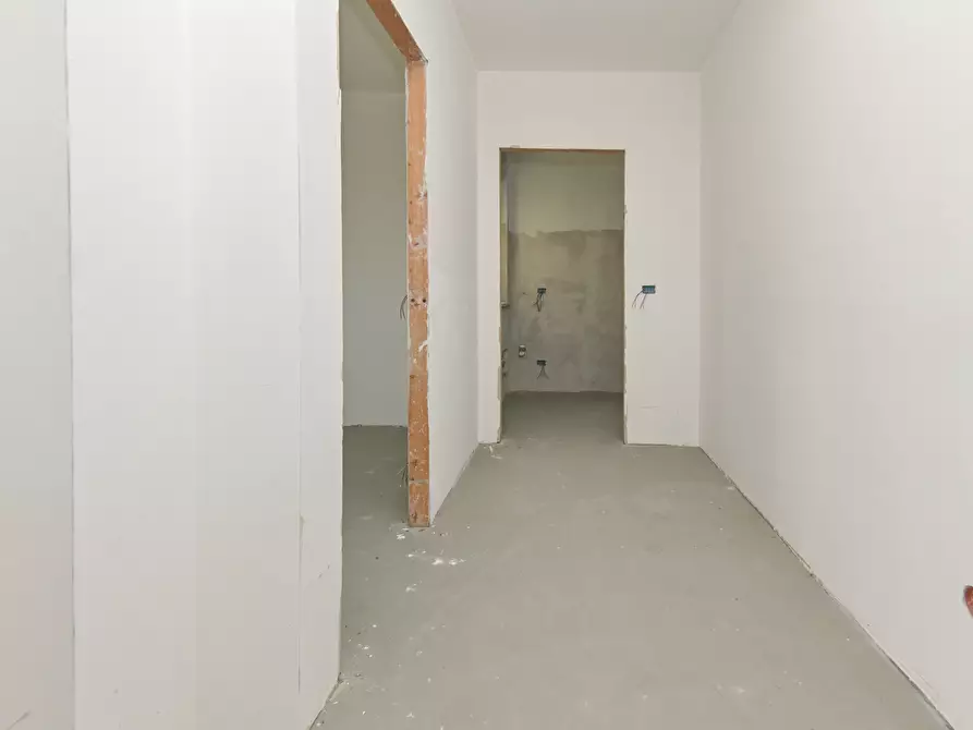 Immagine 38 di Quadrilocale in vendita  in Via Valdambrini 5 a Caluso