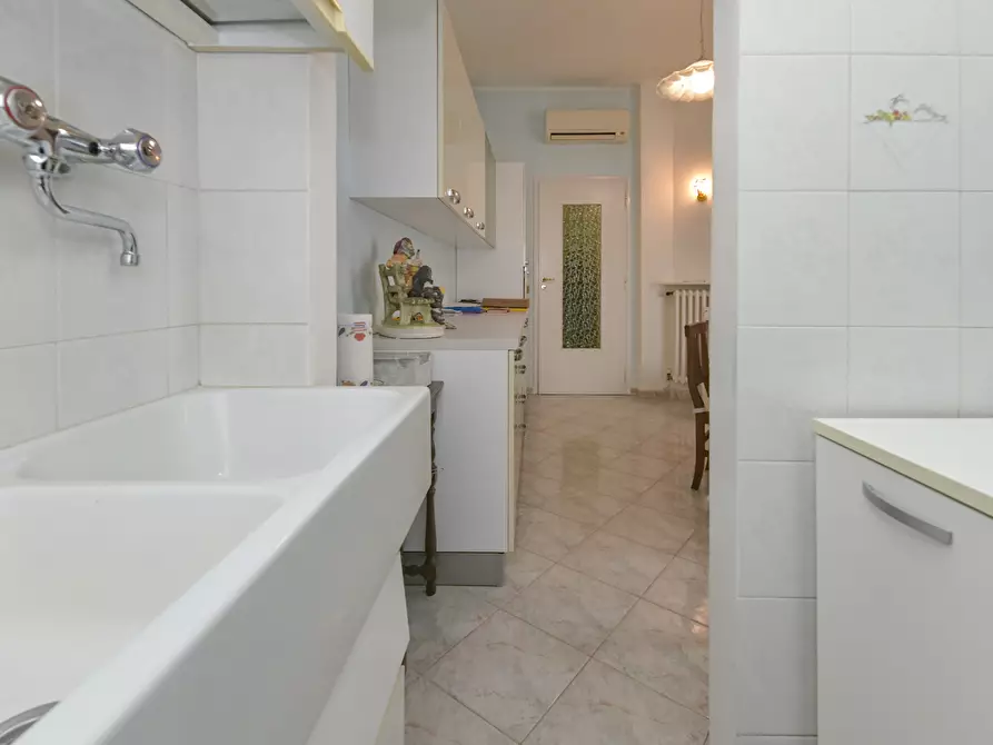 Immagine 19 di Bilocale in vendita  in Corso Unione Sovietica 590 a Torino