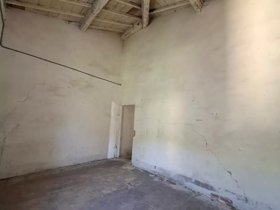 Immagine 28 di Casa indipendente in vendita  a Vicopisano