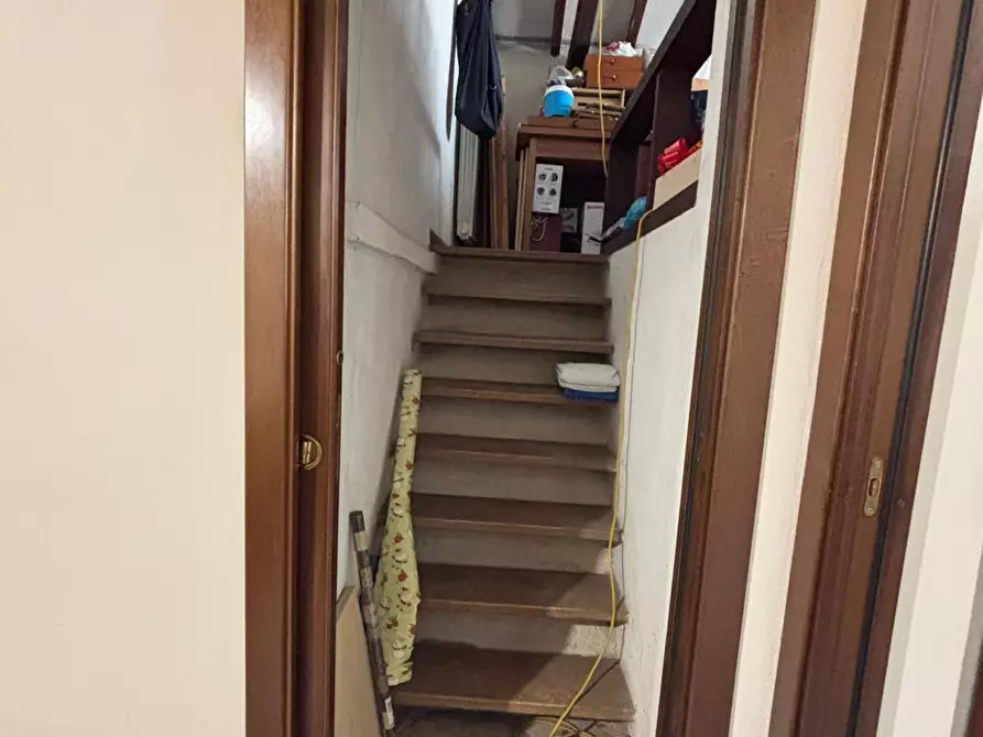 Immagine 6 di Villa in vendita  a Pisa