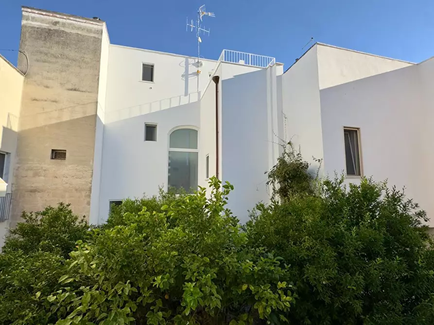 Immagine 15 di Bilocale in vendita  in Via San Martino 62 a Monopoli