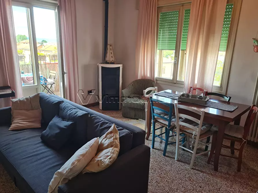 Immagine 3 di Quadrilocale in vendita  in viale Ungheria 32/6 a Noventa Vicentina
