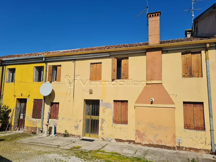 Immagine 3 di Porzione di casa in vendita  in Via Monte Grappa 94 a Noventa Vicentina