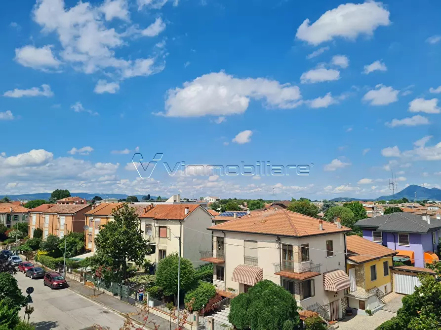 Immagine 27 di Quadrilocale in vendita  in viale Ungheria 32/6 a Noventa Vicentina