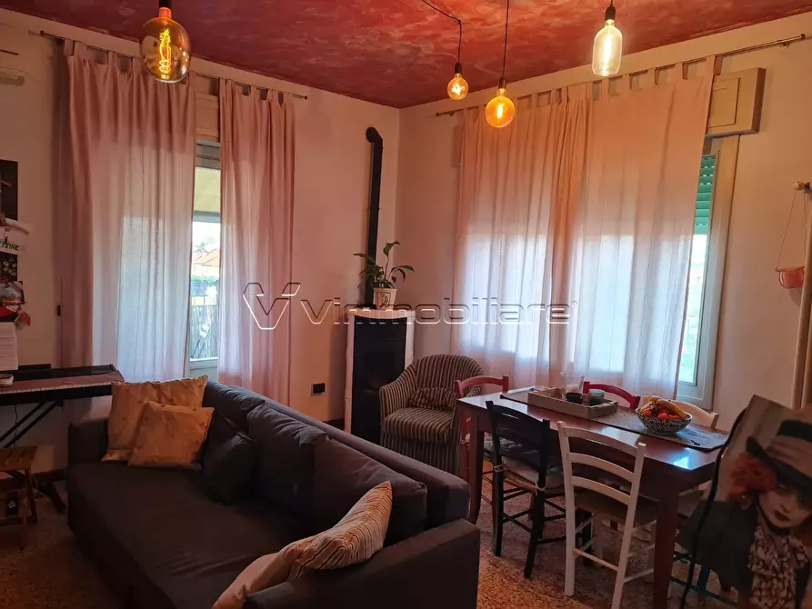 Immagine 12 di Quadrilocale in vendita  in viale Ungheria 32/6 a Noventa Vicentina