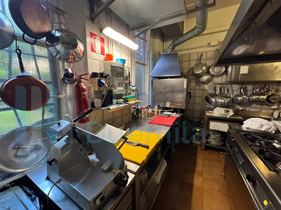 Immagine 22 di Bar / Ristorante in vendita  a Bologna