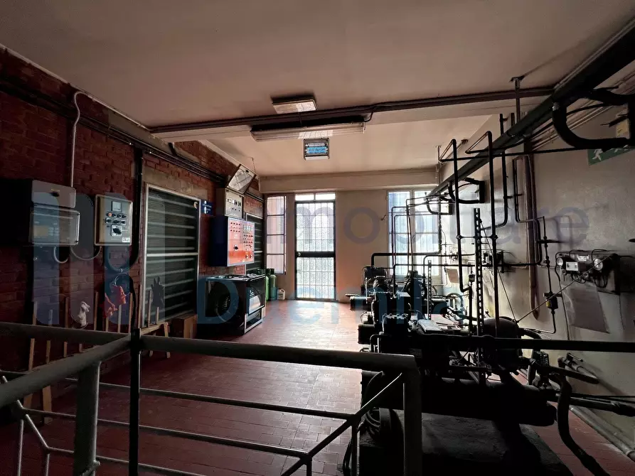 Immagine 72 di Attività artigianale in vendita  a Savignano Sul Panaro