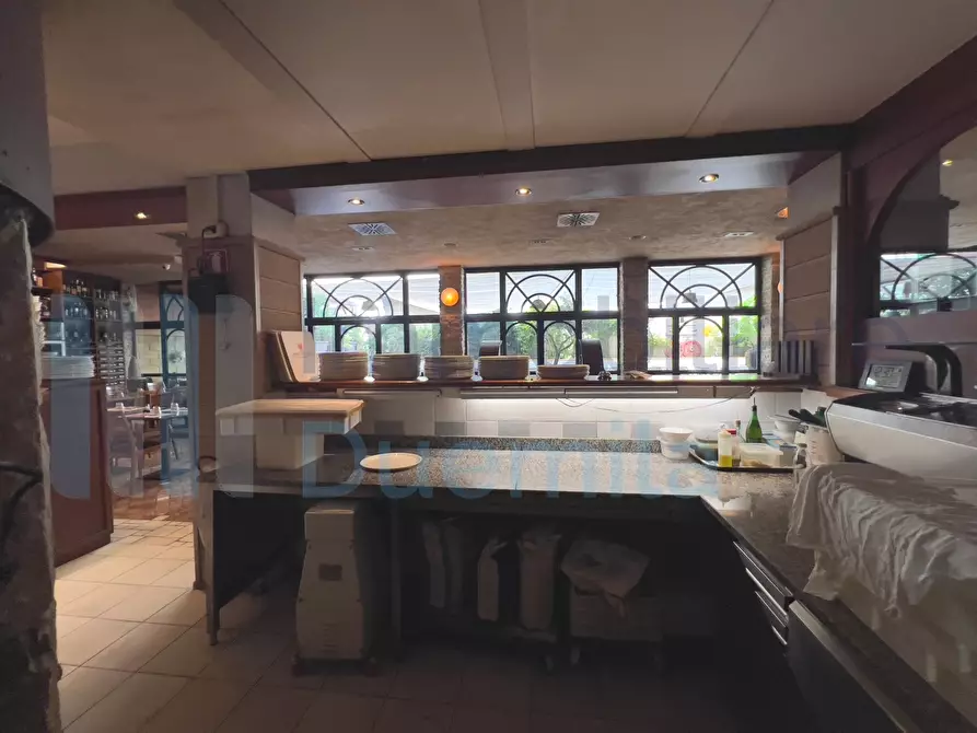 Immagine 24 di Bar / Ristorante in vendita  a Bologna