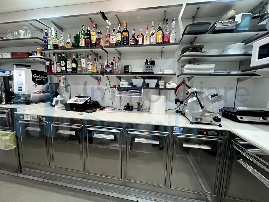 Immagine 12 di Bar / Ristorante in vendita  a Bologna