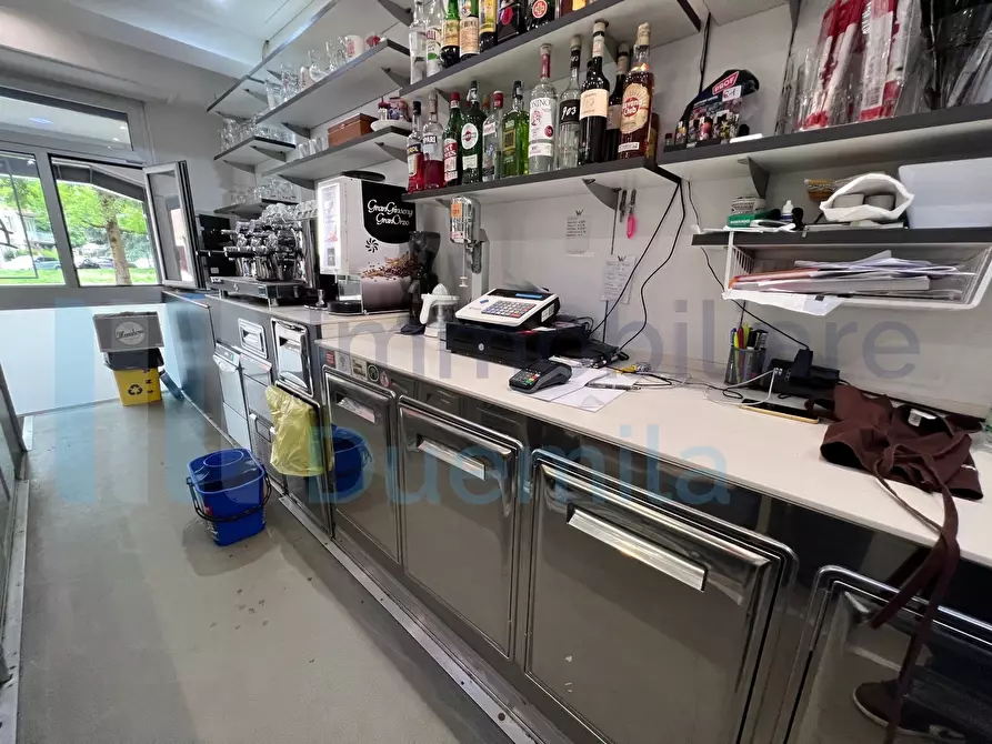 Immagine 15 di Bar / Ristorante in vendita  a Bologna